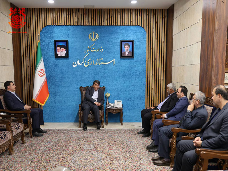 گزارش تصویری:‌ نشست صمیمانه مدیرعامل و اعضای هیئت‌مدیره موسسه صندوق بازنشستگی شرکت مس با دکتر محمدعلی طالبی استاندار کرمان